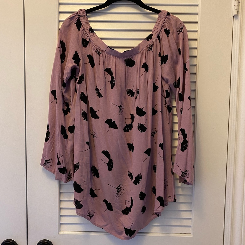 Off-Shoulder Tunic - Picture 2 of 7